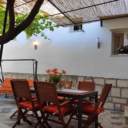 Holiday House Nono Sumartin Dış mekan fotoğraf