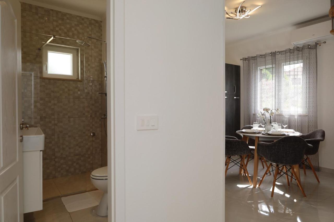 Holiday House Nono Sumartin Dış mekan fotoğraf